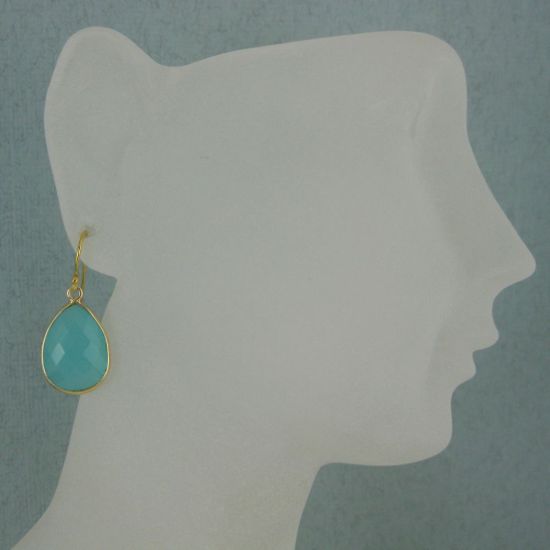 Wholesale Bezel Gemstone Tear Pendant Earrings - Gold Plated Hooks - Peru Chalcedony
