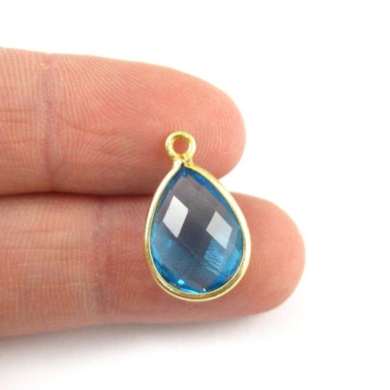 Wholesale Gold plated Sterling Silver Small Teardrop Bezel Blue Topaz Quartz Gemstone Pendant, Wholesale Gemstone Pendants for Jewelry Making