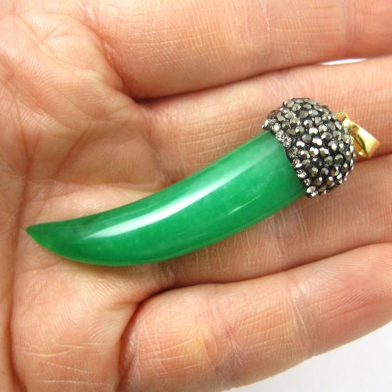 Wholesale Pave Pendant Green Jade Tusk Horn Wholesale Pendants for Jewelry Making