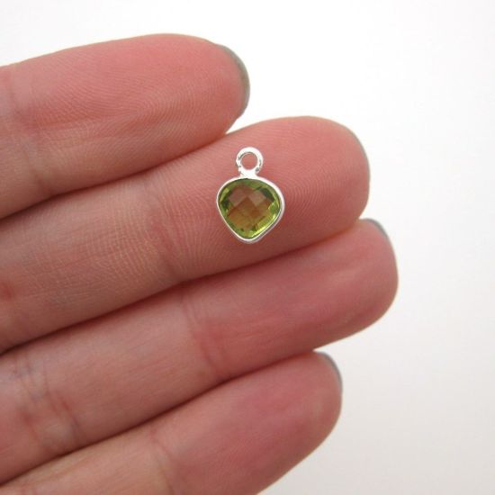 Wholesale Sterling Silver Bezel Charm Pendant - 10x7mm Tiny Heart Shape - Peridot - August Birthstone