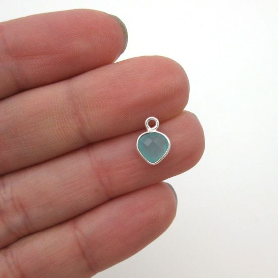 Wholesale Sterling Silver Bezel Charm Pendant - 10x7mm Tiny Heart Shape - Peru Chalcedony