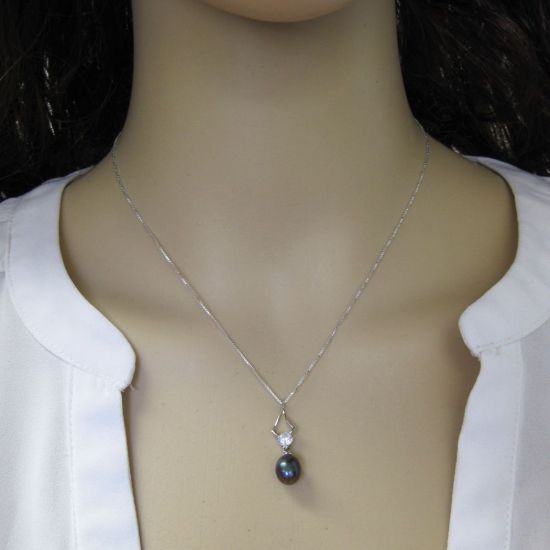 Wholesale Sterling Silver Peacock Freshwater Pearl and CZ Stone Diamond Shaped Pendant Necklace-16"