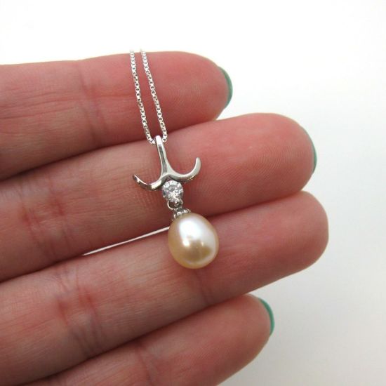Wholesale Sterling Silver Cream Freshwater Pearl and CZ Stone Petal Pendant Necklace-16"
