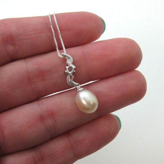Wholesale Sterling Silver White Freshwater Pearl and CZ Stone Zigzag Pendant Necklace-16"