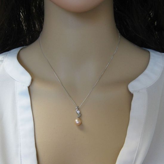 Wholesale Sterling Silver Cream Freshwater Pearl and CZ Stone Zigzag Pendant Necklace-16"