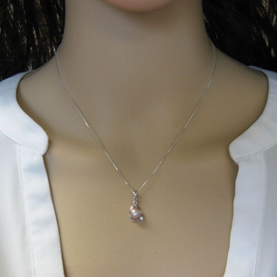 Wholesale Sterling Silver Pink Freshwater Pearl and CZ Stone Teardrop Pendant Necklace-16"