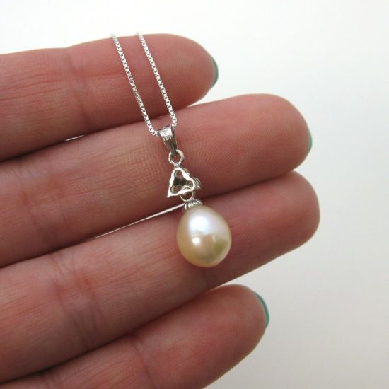 Wholesale Sterling Silver Cream Freshwater Pearl and Triangle CZ Stone Pendant Necklace-16"