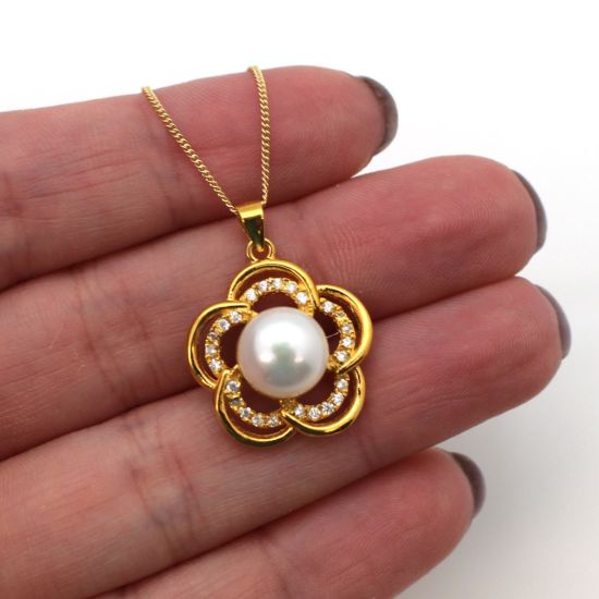 Wholesale Gold Plated Sterling Silver and CZ Stone White Freshwater Pearl Flower Pendant Necklace-18"
