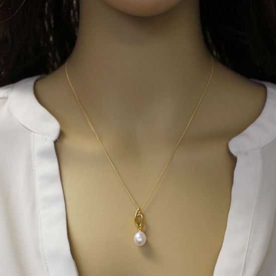 Wholesale Gold Plated Sterling Silver Flame Pendant with White Freshwater Pearl Necklace-18"