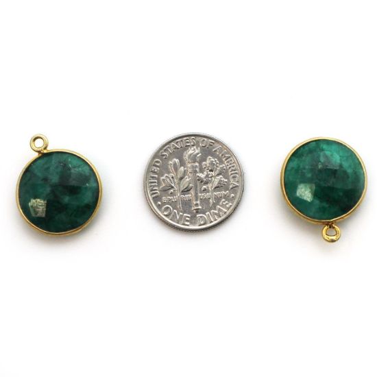 Wholesale Gold plated Sterling Silver Round Bezel Dyed Emerald Gemstone Pendant, Wholesale Gemstone Pendants for Jewelry Making