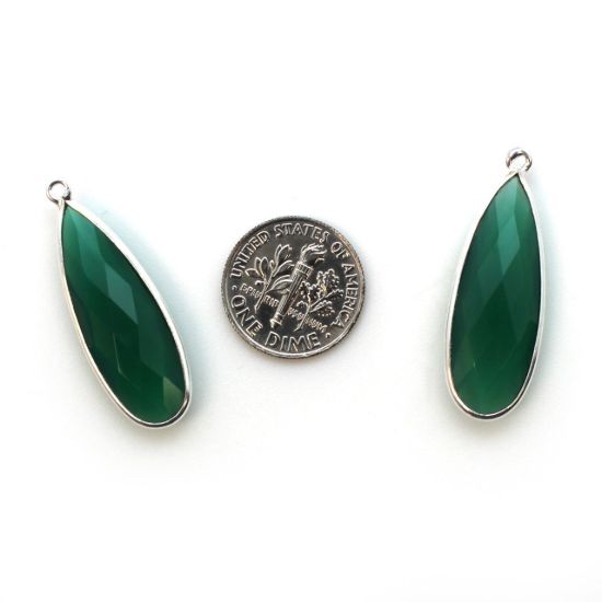 Wholesale Sterling Silver Bezel Charm Pendant - 34x11mm Elongated Teardrop - Green Onyx