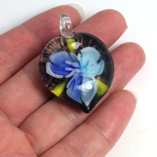 Wholesale Art Glass Pendant- Heart Shape - Blue Flower -39mm
