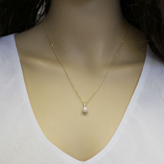 Wholesale 14K Yellow Gold Simple White Freshwater Pearl Necklace