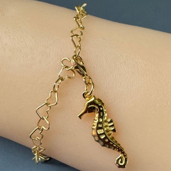 Wholesale Gold Over 925 Sterling Silver Detailed Seahorse Charm With Clasp