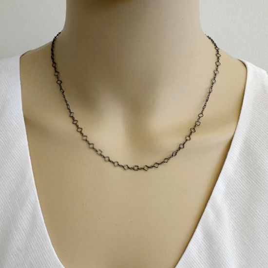 Wholesale oxidized sterling silver lariat clover chain necklace with clover shaped toggle closure