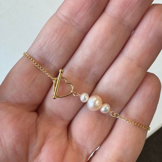 Gold Filled curb chain lariat necklace with heart toggle and freshwater pearl charm