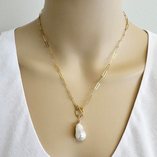 wholesale gold filled paperclip chain necklace with toggle and baroque freshwater pearl charm