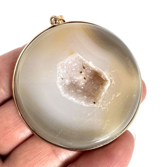 Wholesale Round  Agate Geode Pendant with Gold Edging and Bail