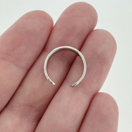 Wholesale 925 Sterling Silver Tiny Footprints Adjustable Toe Ring